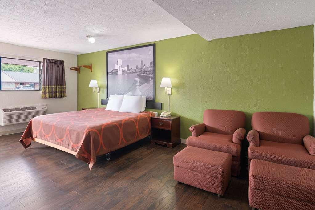 Rodeway Inn Youngstown Zimmer foto